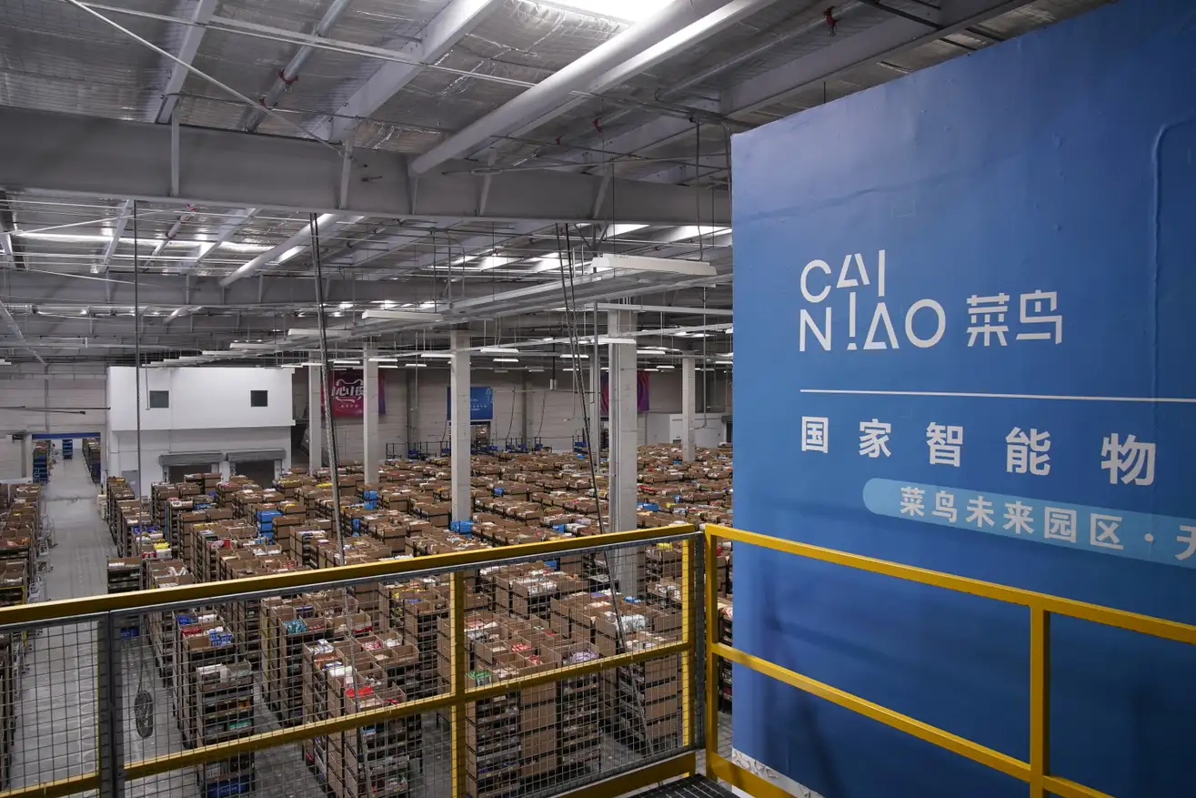 Quartz: Proliferation of Chinese e-commerce companies heightens national security concerns
